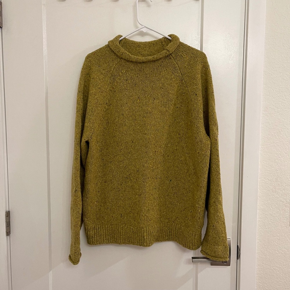 Banana Republic Yellow Grainy Wool Boend Turtleneck Chic Fall Earthy Casual